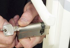 City Locksmith Services Seminole, FL 727-807-2768 City Locksmith Services Seminole, FL 727-807-2768